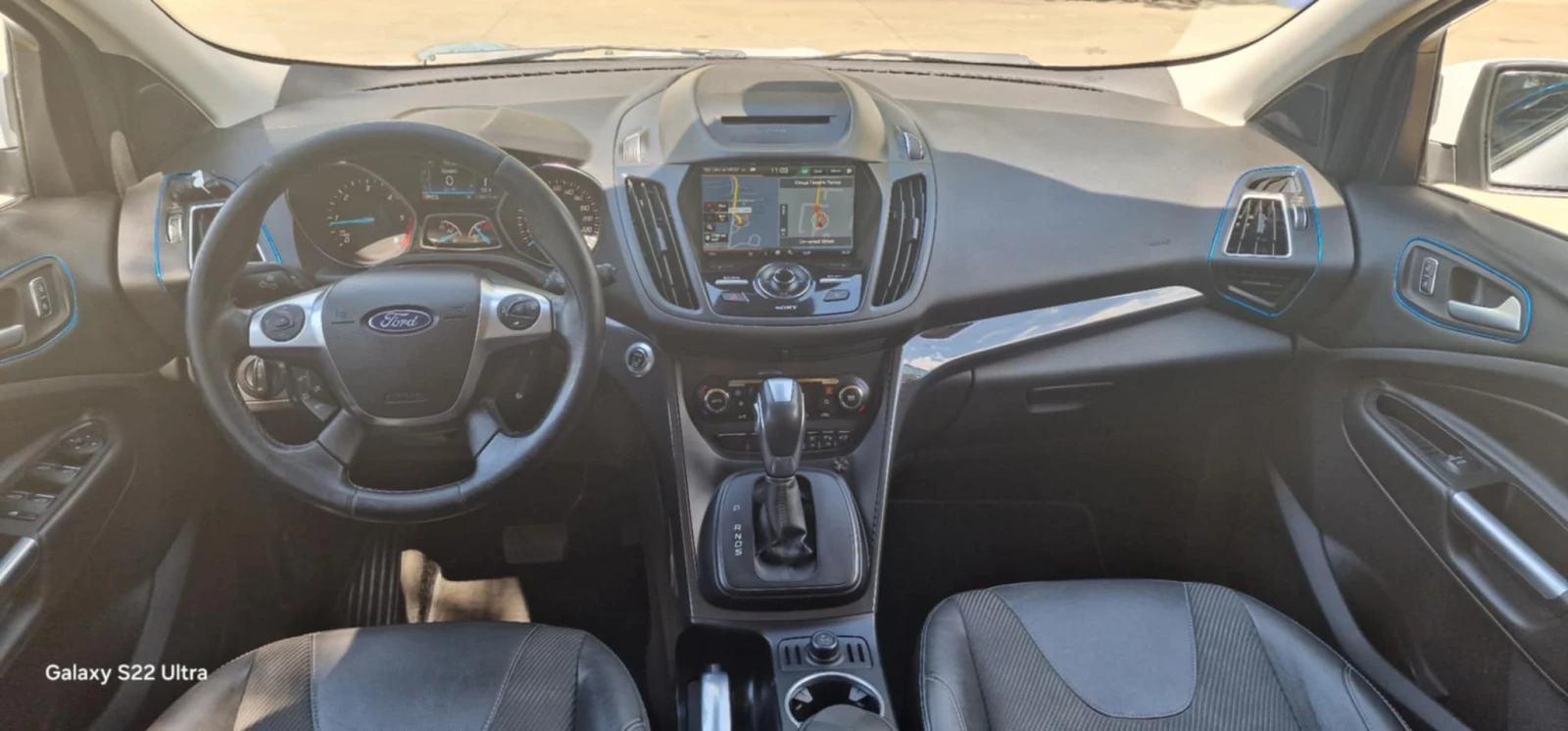 Ford Kuga 2.0 AVTOMAT 4X4 - изображение 5