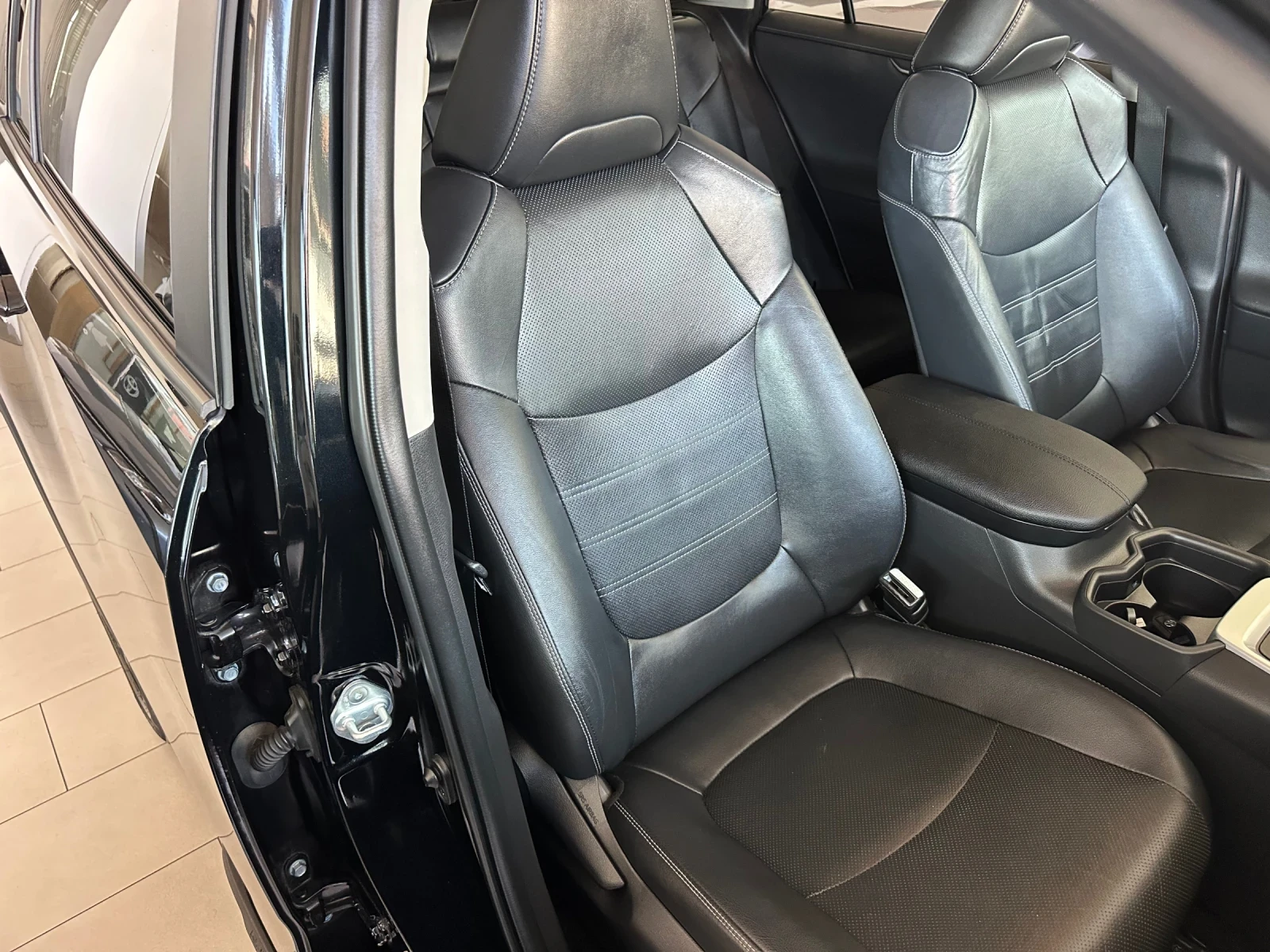 Toyota Rav4 Luxury Premium | Mobile.bg   15