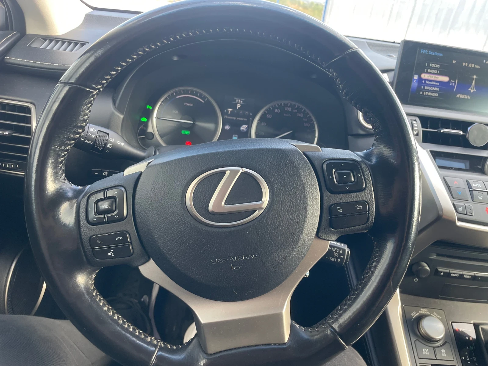 Lexus NX 300h Гаранционен - изображение 6