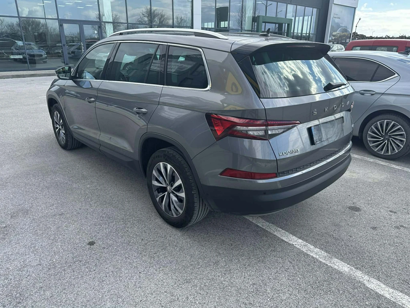 Skoda Kodiaq 2.0 TDI 200�.�. 7DSG 4x4 | Mobile.bg � ����������� 4