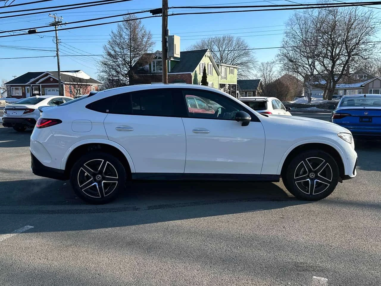 Mercedes-Benz GLC * 300 4MATIC Coupe * CARFAX * ЦЕНА ДО БГ - изображение 3