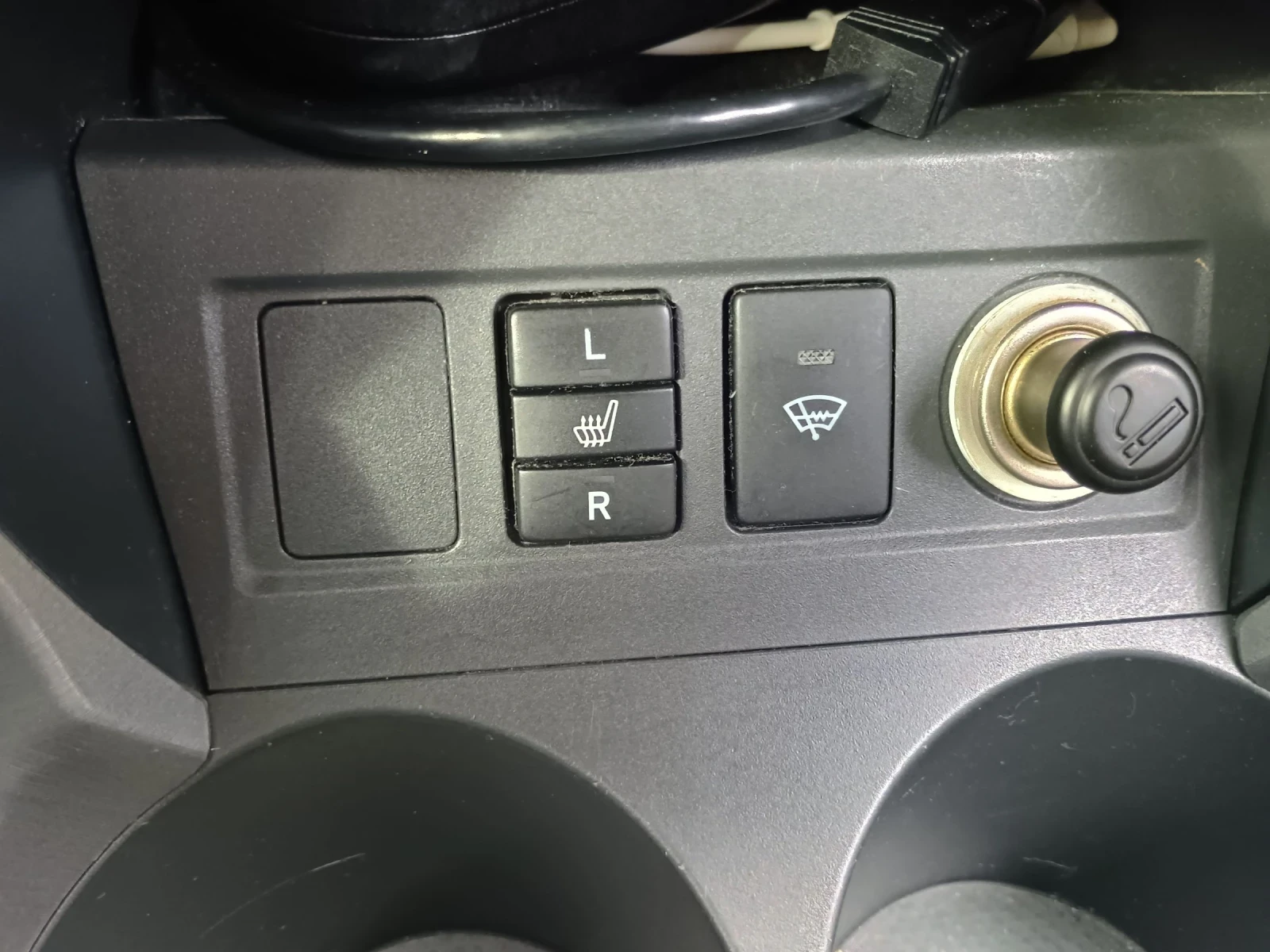 Toyota Rav4, снимка 12 - Автомобили и джипове - 53950762