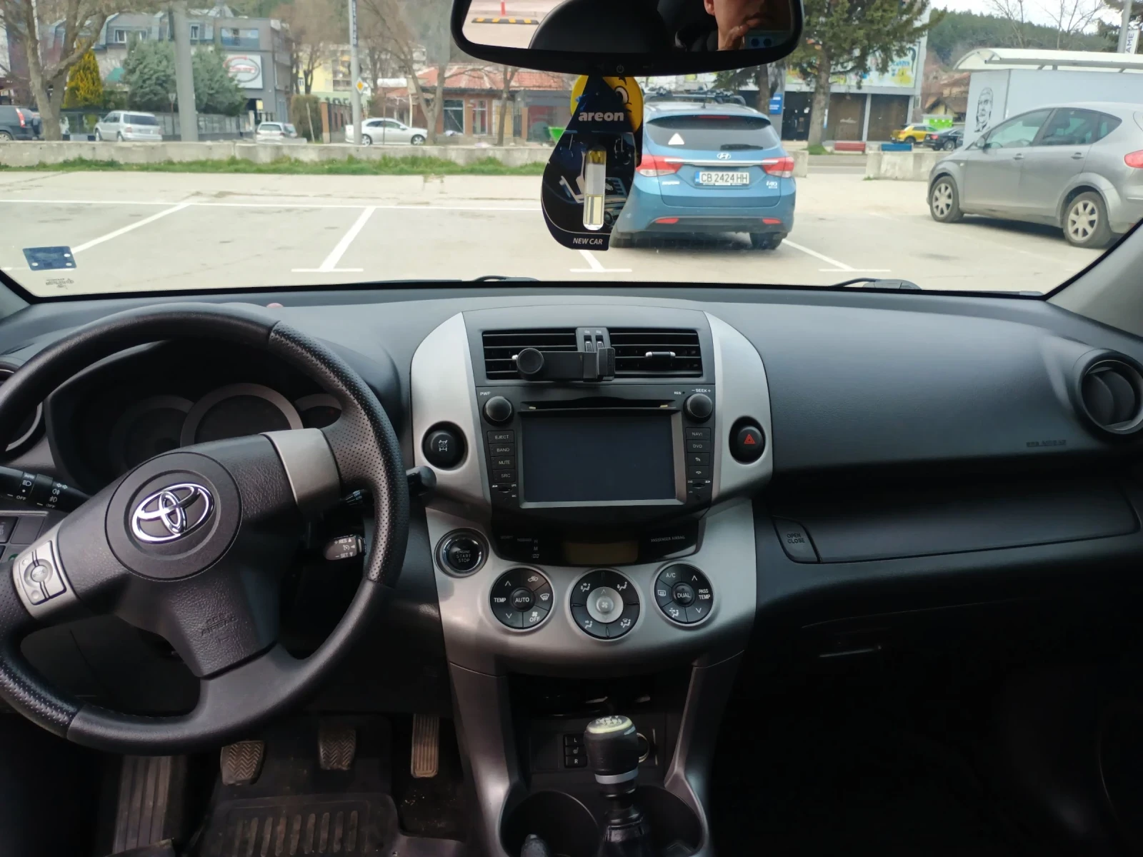 Toyota Rav4, снимка 9 - Автомобили и джипове - 53950762