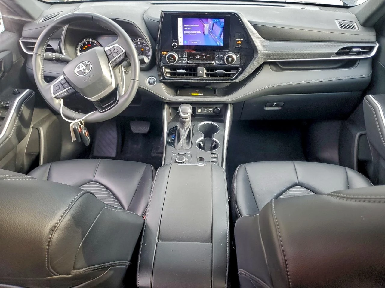 Toyota Highlander * XSE* КОЖА* ПОДГРЕВ* ПАНОРАМА* LED* , снимка 8 - Автомобили и джипове - 53991623