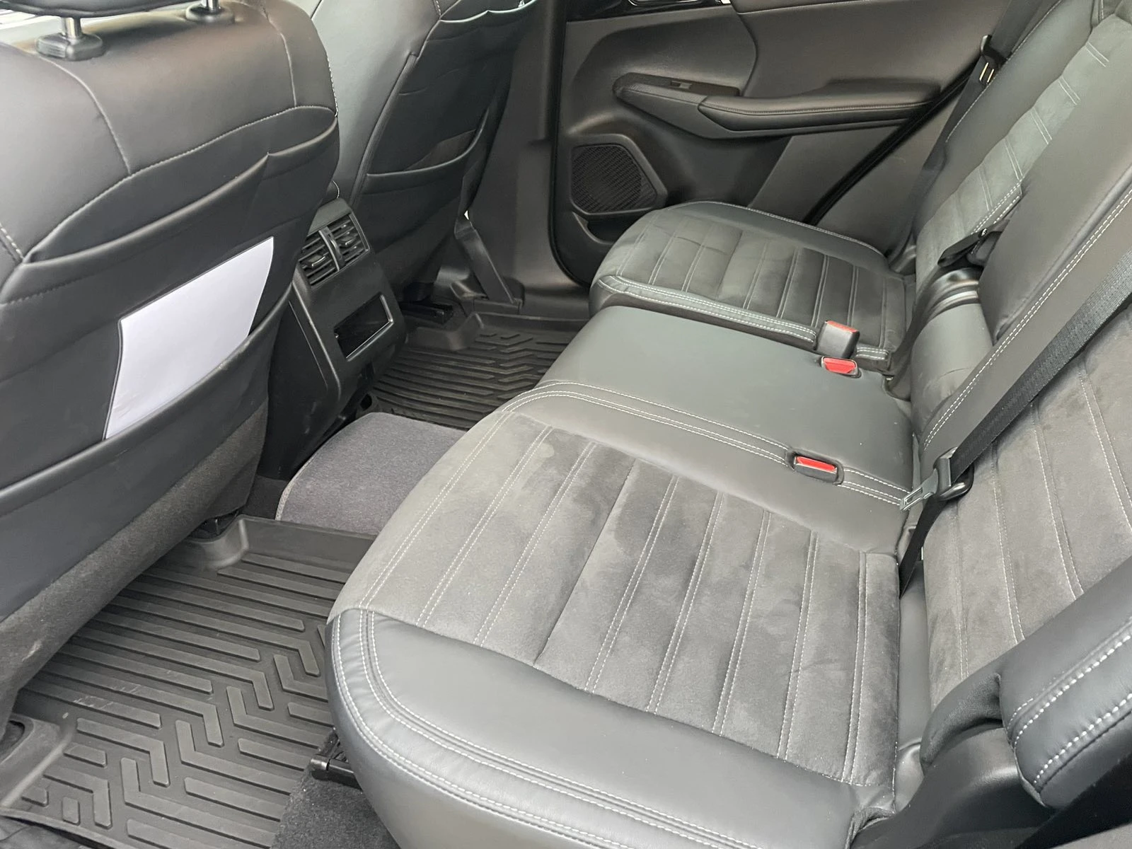 Mitsubishi Outlander SE/2.5/360 ������/������� �� ����� | Mobile.bg � ����������� 9