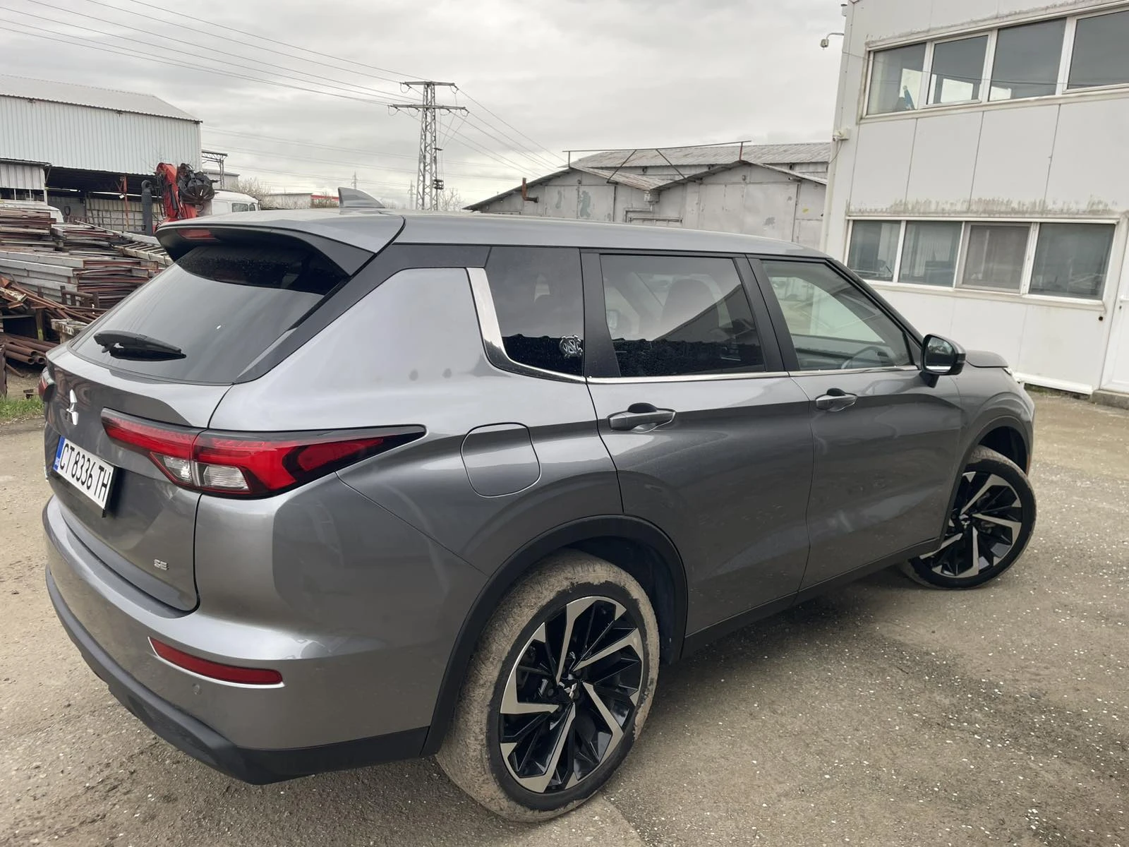 Mitsubishi Outlander SE/2.5/360 ������/������� �� ����� | Mobile.bg � ����������� 4