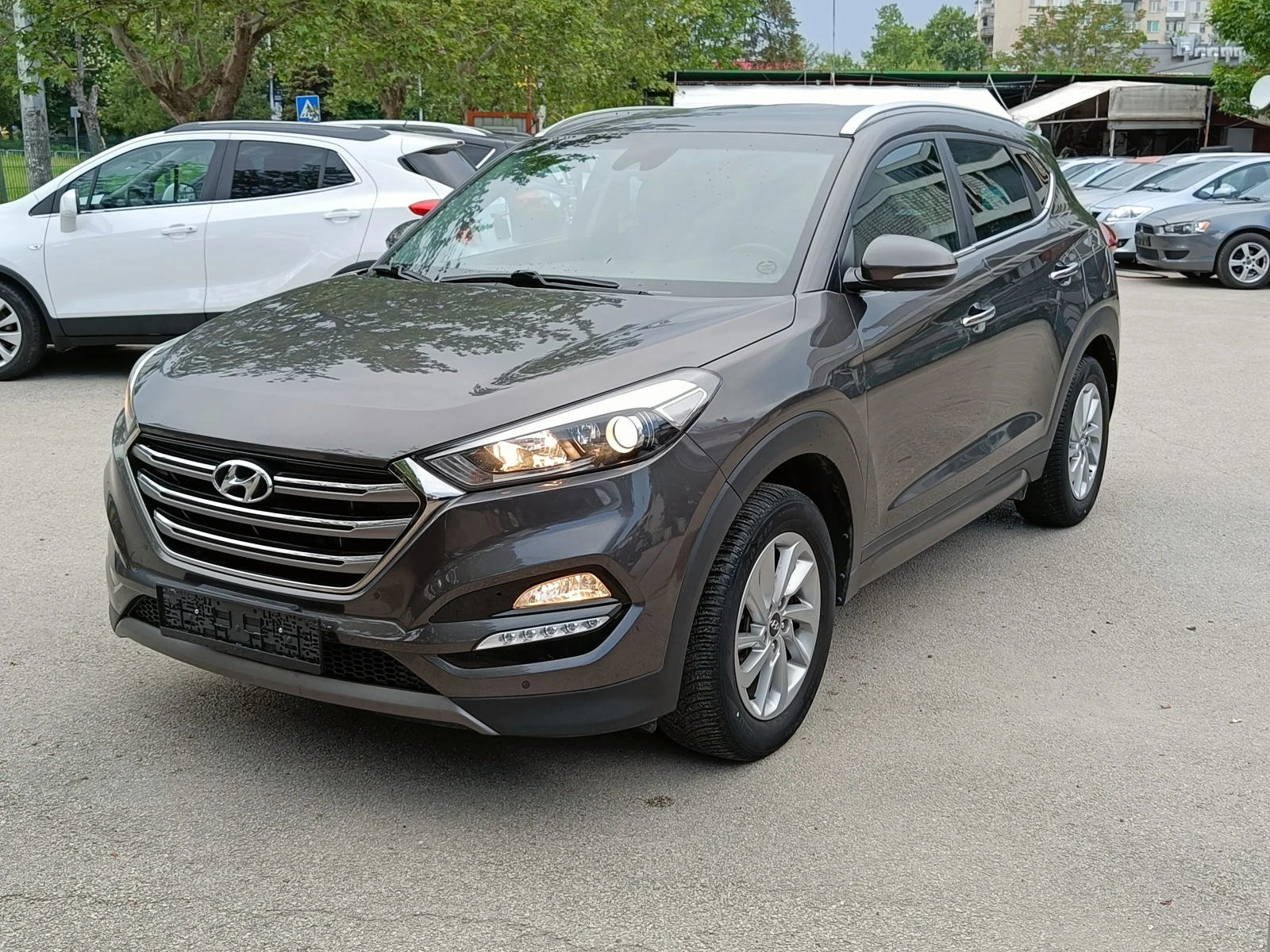 Hyundai Tucson 1.7 BARTER 117, снимка 3 - Автомобили и джипове - 54511145