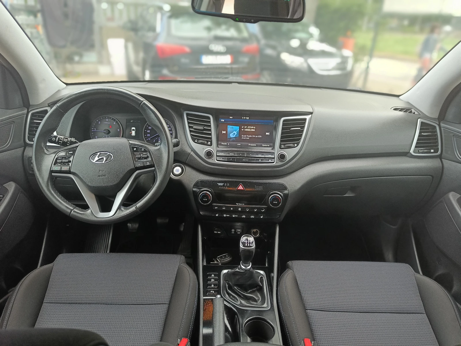 Hyundai Tucson 1.7 BARTER 117, снимка 12 - Автомобили и джипове - 54511145