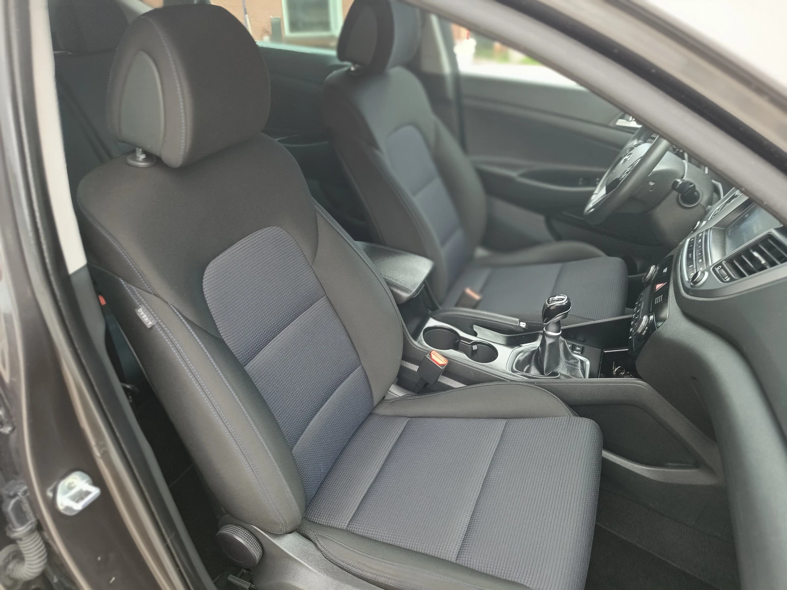 Hyundai Tucson 1.7 BARTER 117, снимка 14 - Автомобили и джипове - 54511145
