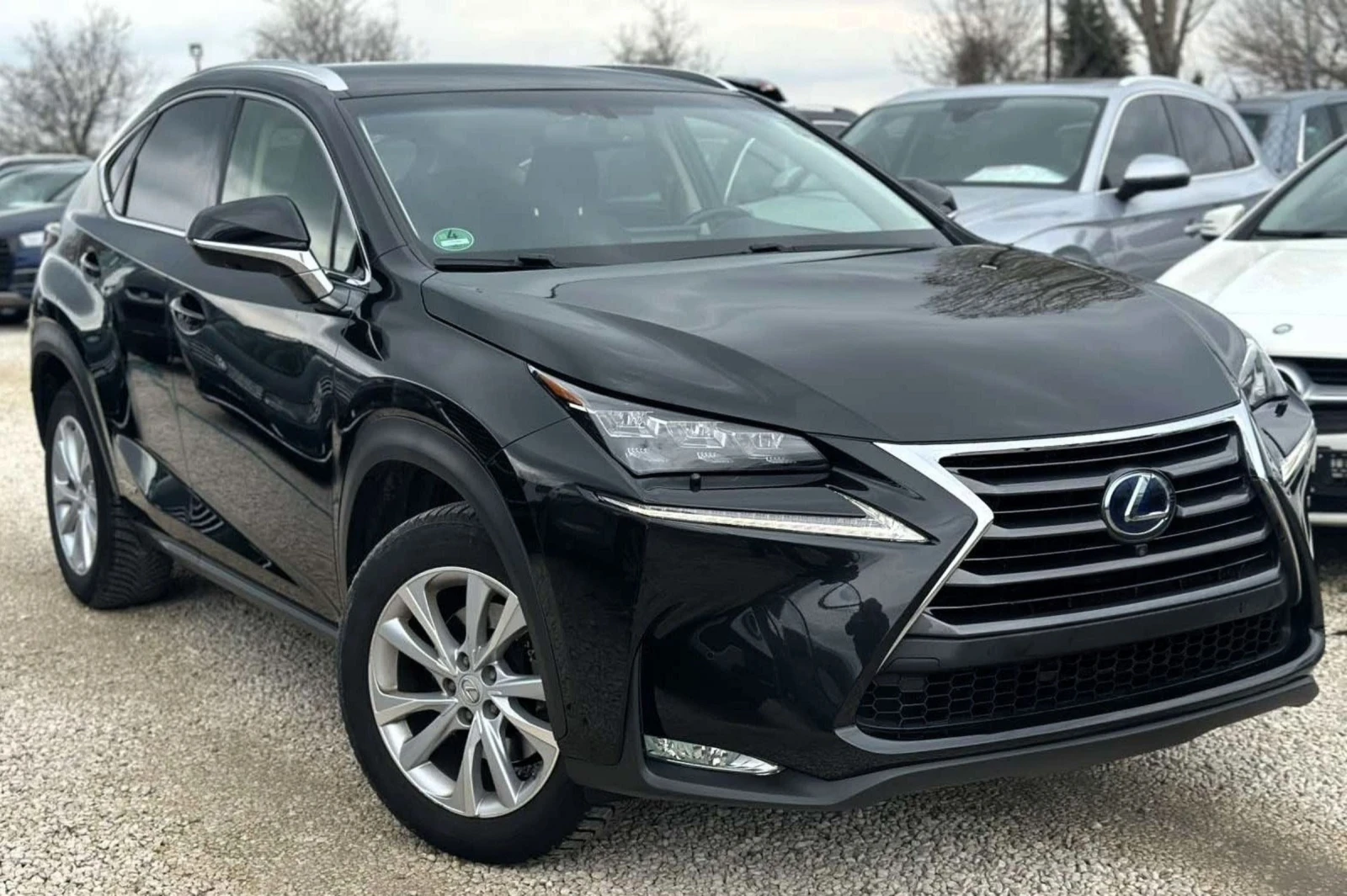 Lexus NX 300h 2.5 Hybrid 83х км, снимка 3 - Автомобили и джипове - 54685403