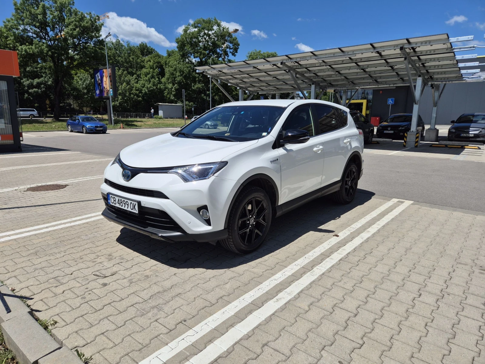 Toyota Rav4 2.5 хибрид