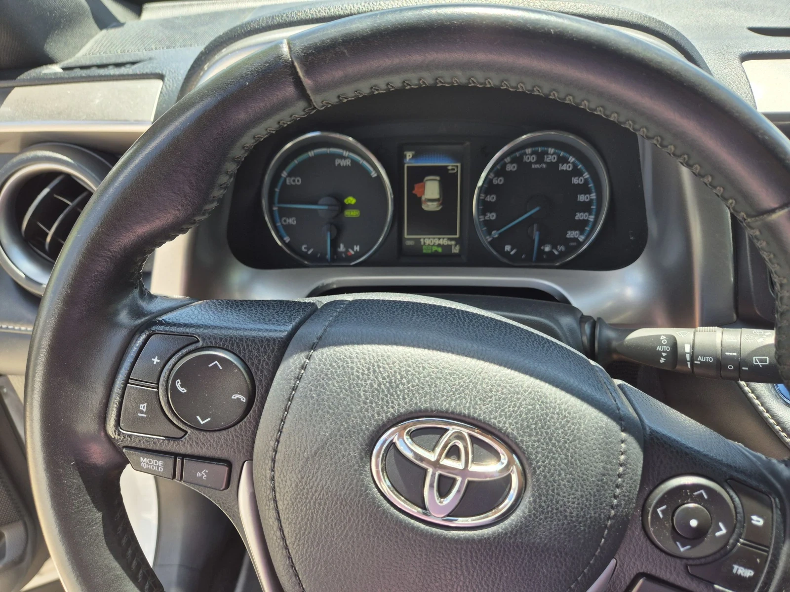 Toyota Rav4 2.5 хибрид, снимка 10 - Автомобили и джипове - 54901147