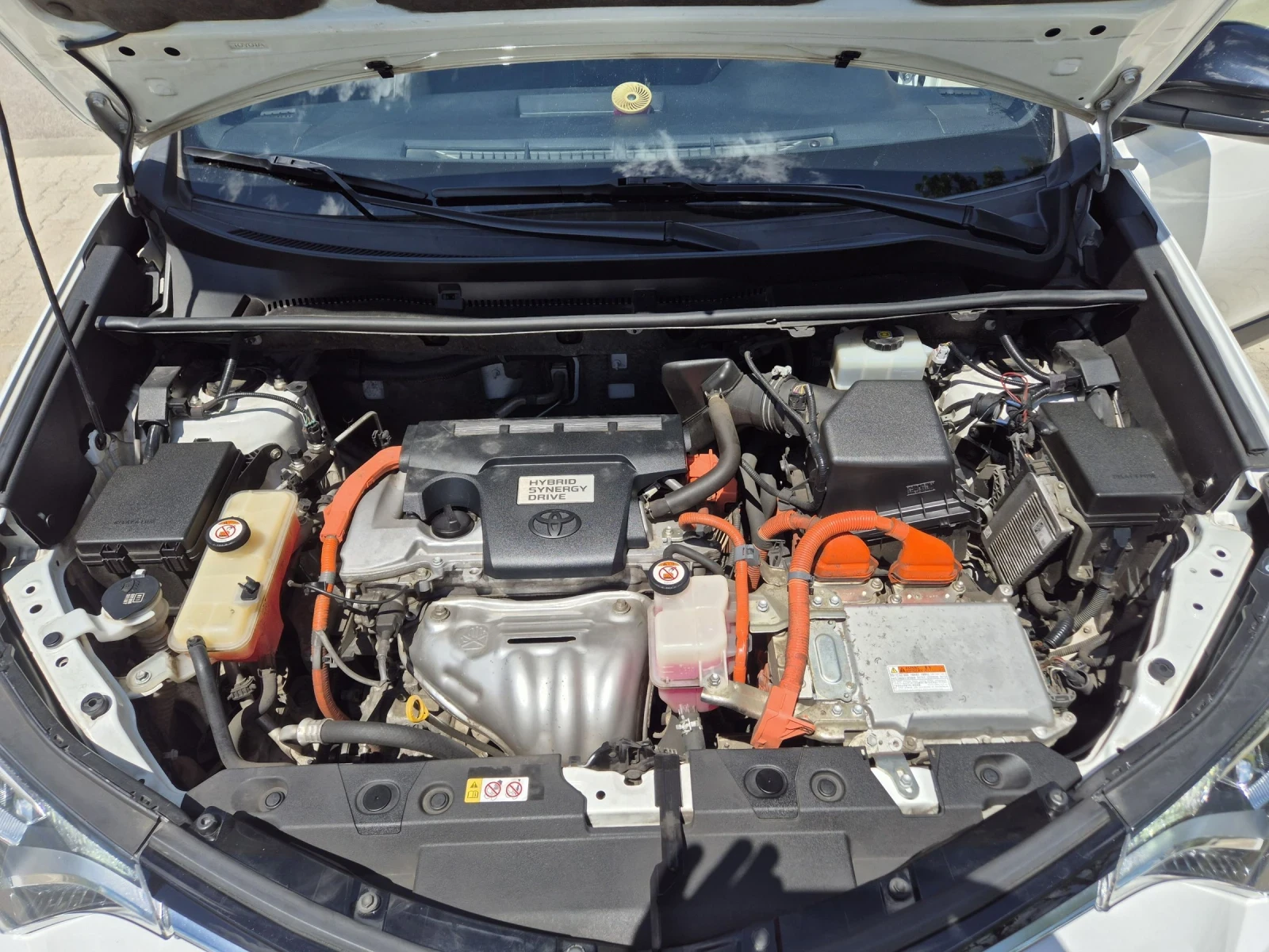 Toyota Rav4 2.5 хибрид, снимка 15 - Автомобили и джипове - 54901147