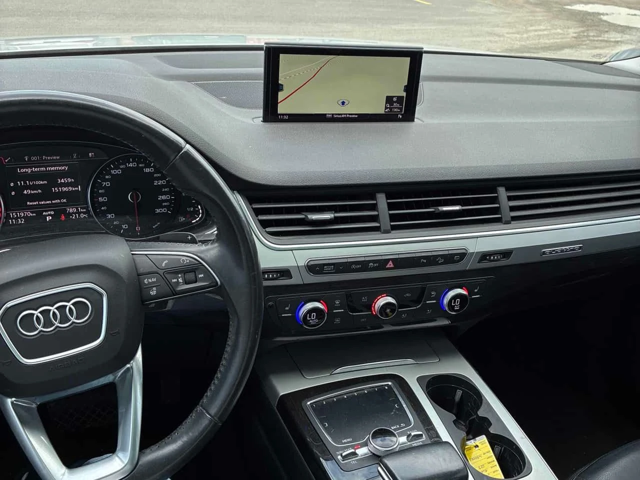 Audi Q7 * Komfort * CARFAX * ЦЕНА ДО БГ, снимка 11 - Автомобили и джипове - 54980174