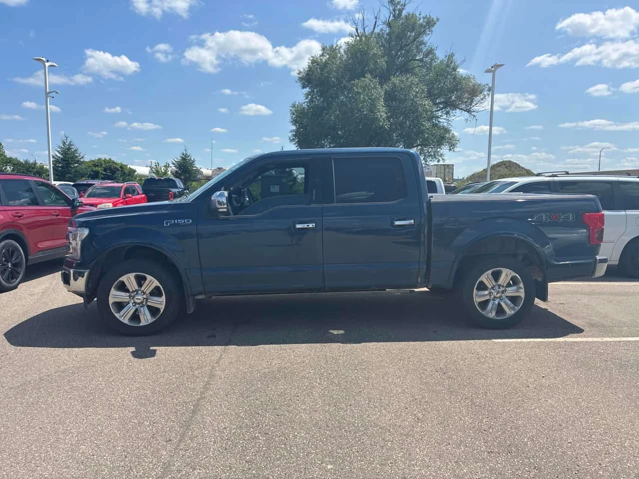 Ford F150 4WD SuperCrew Box, снимка 2 - Автомобили и джипове - 55416430