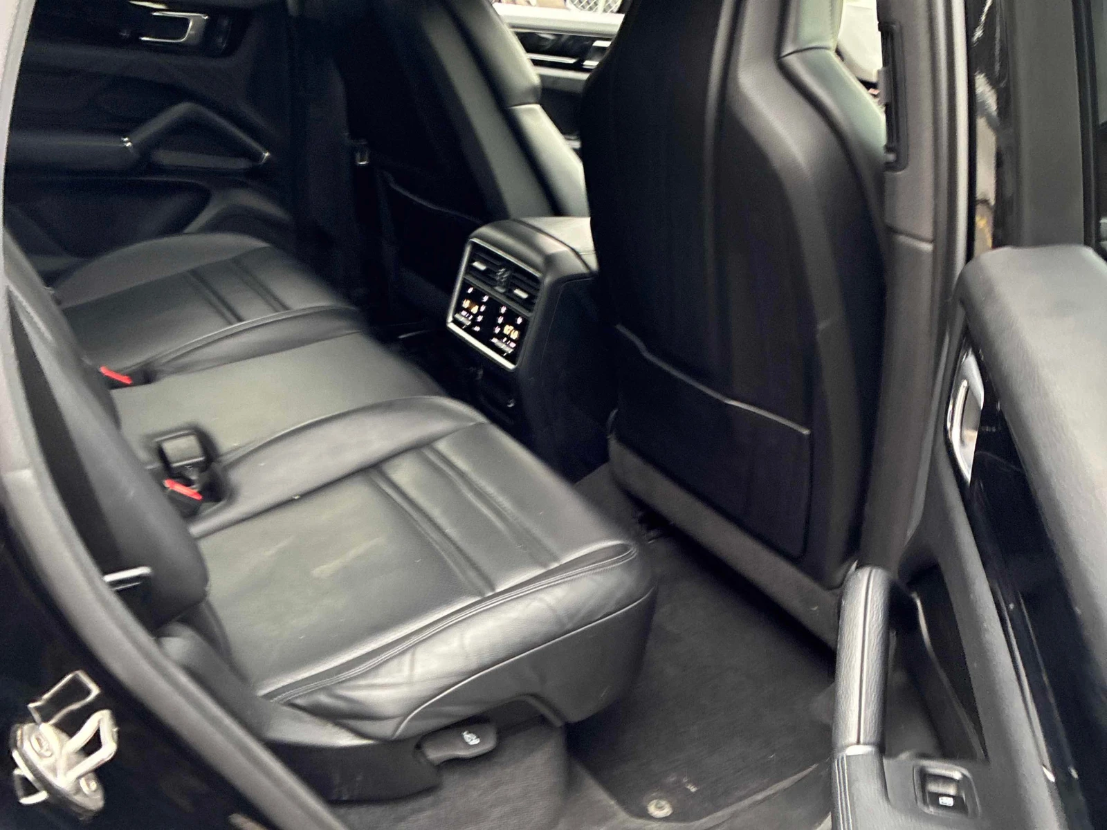 Porsche Cayenne * AWD * CARFAX * ОПЦИЯ ЗА ФИНАНСИРАНЕ , снимка 14 - Автомобили и джипове - 55988018