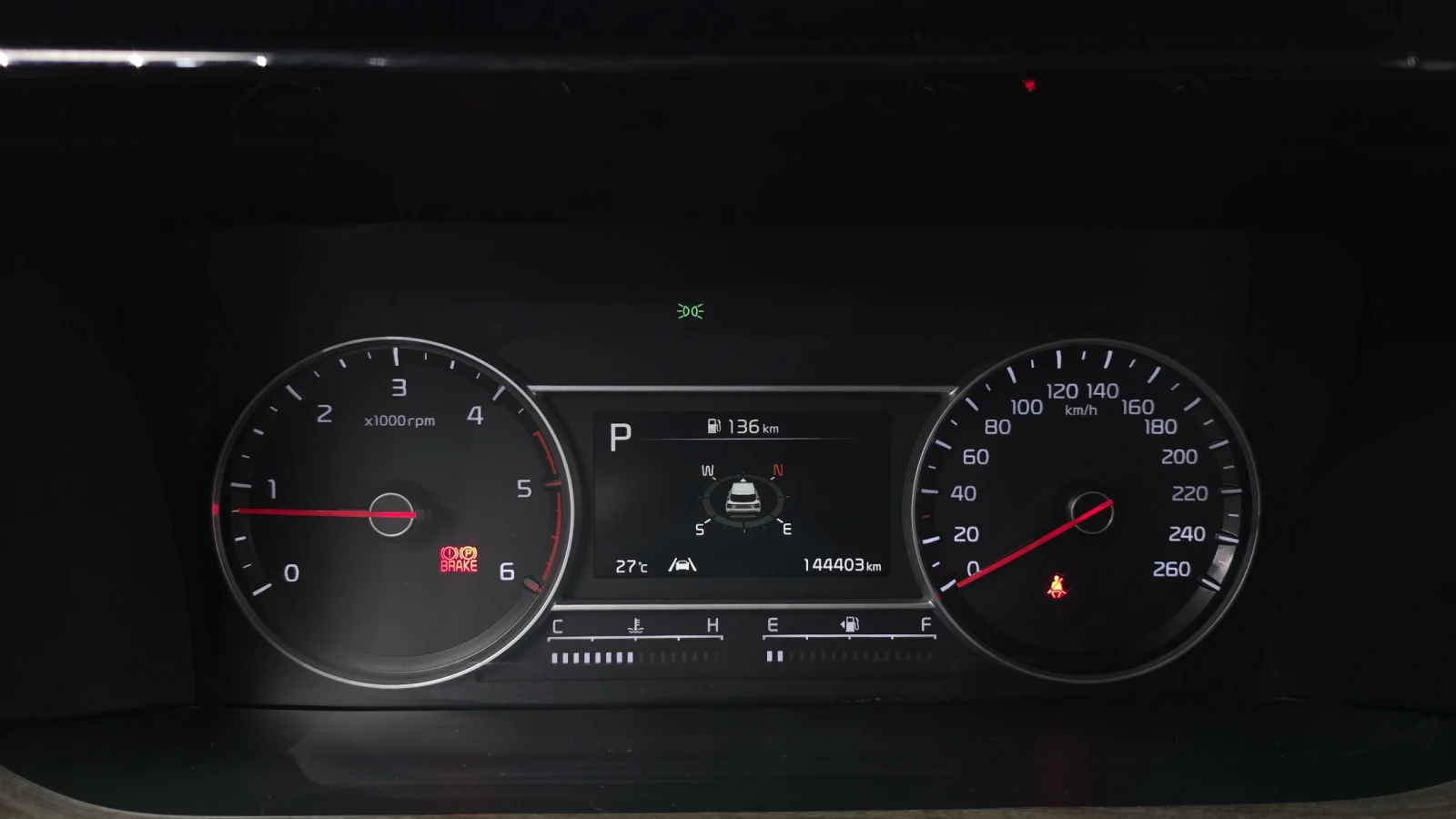 Kia Sorento 2.2* ПОДГРЕВ ВОЛАН* КРАЙНА ЦЕНА, снимка 8 - Автомобили и джипове - 56025345