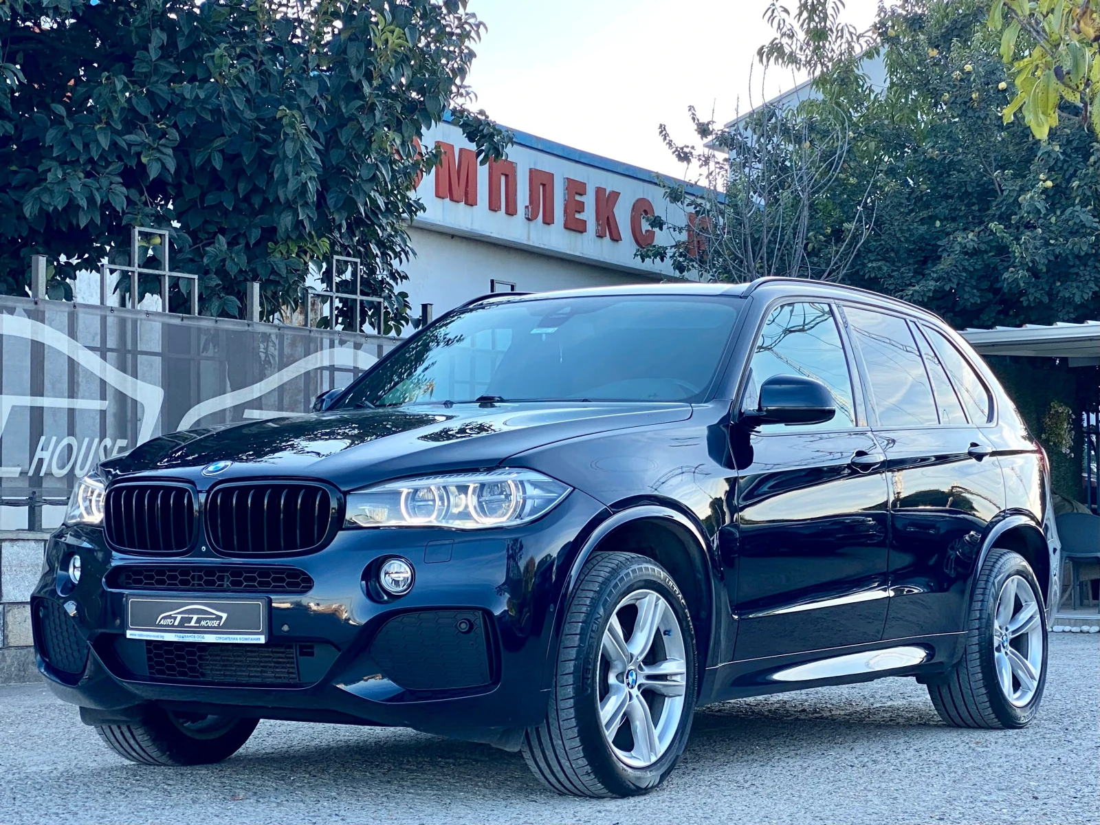 BMW X5 M-Pack* LED* Head Up* 178000KM!, снимка 6 - Автомобили и джипове - 56334780