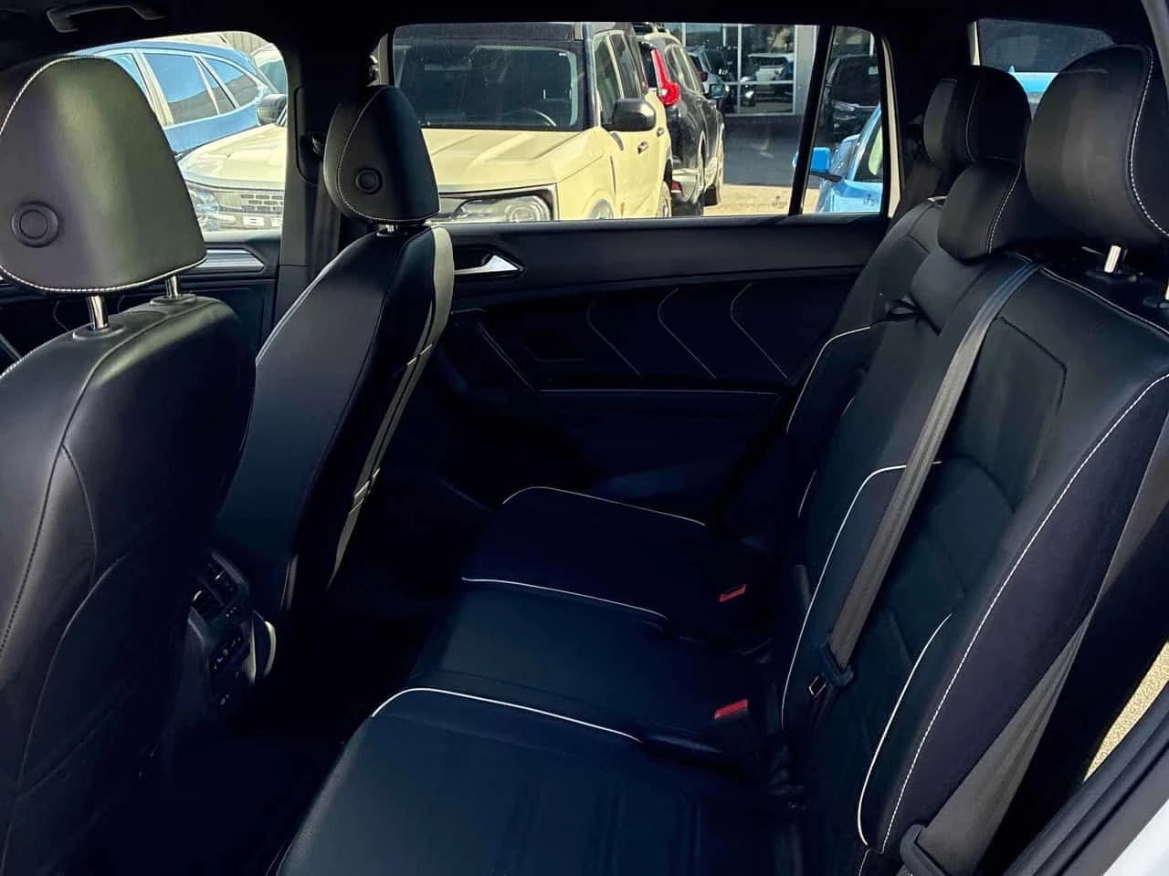 VW Tiguan Highline R Line/360/Dis/Fender/���������  | Mobile.bg � ����������� 15