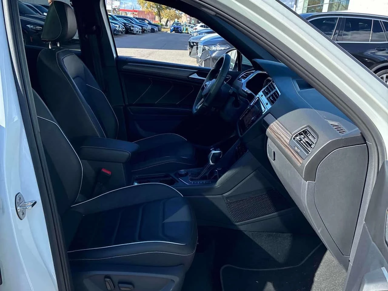 VW Tiguan Highline R Line/360/Dis/Fender/���������  | Mobile.bg � ����������� 17