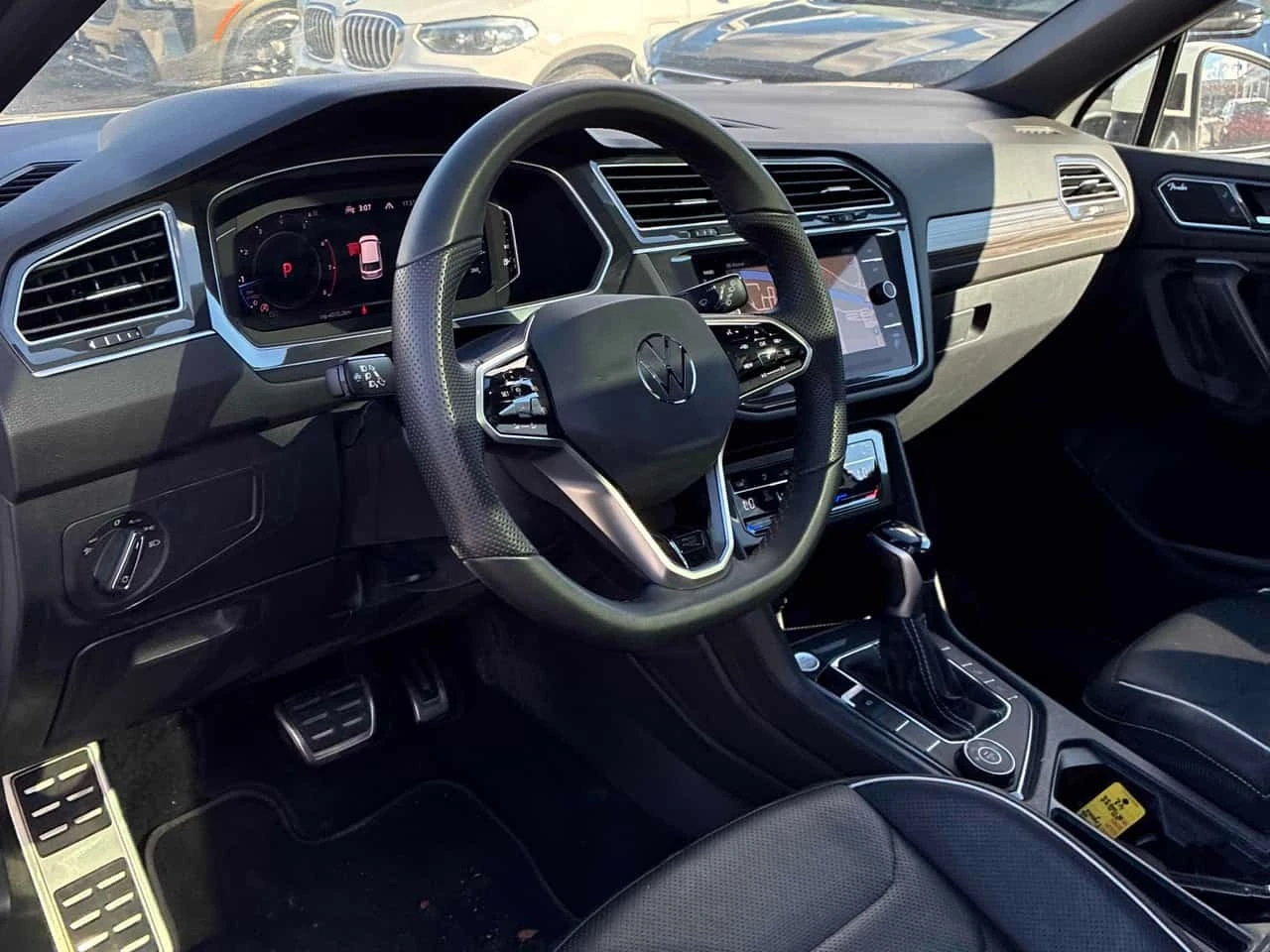 VW Tiguan Highline R Line/360/Dis/Fender/���������  | Mobile.bg � ����������� 5