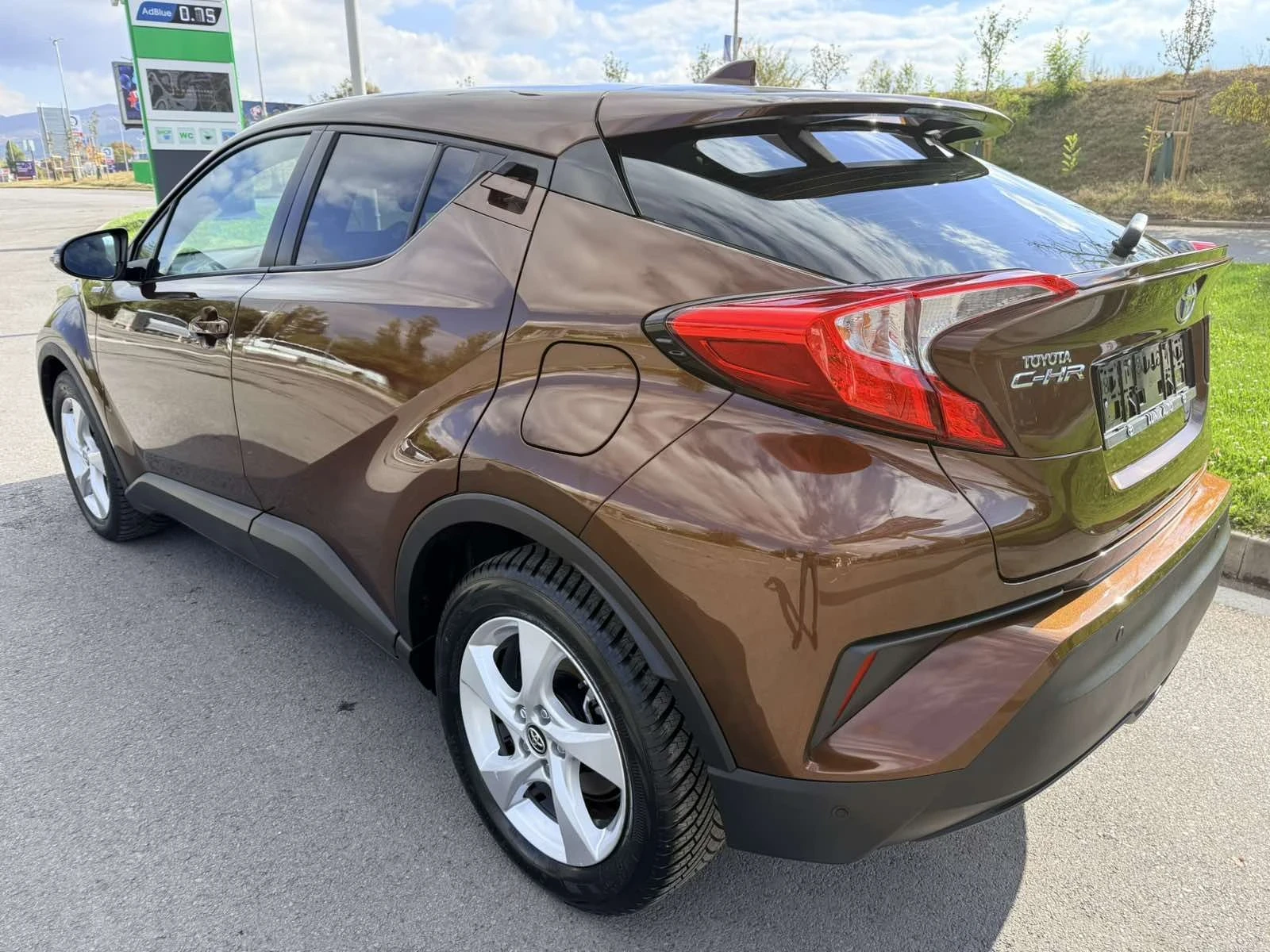 Toyota C-HR HYBRID 99000KM | Mobile.bg � ����������� 3
