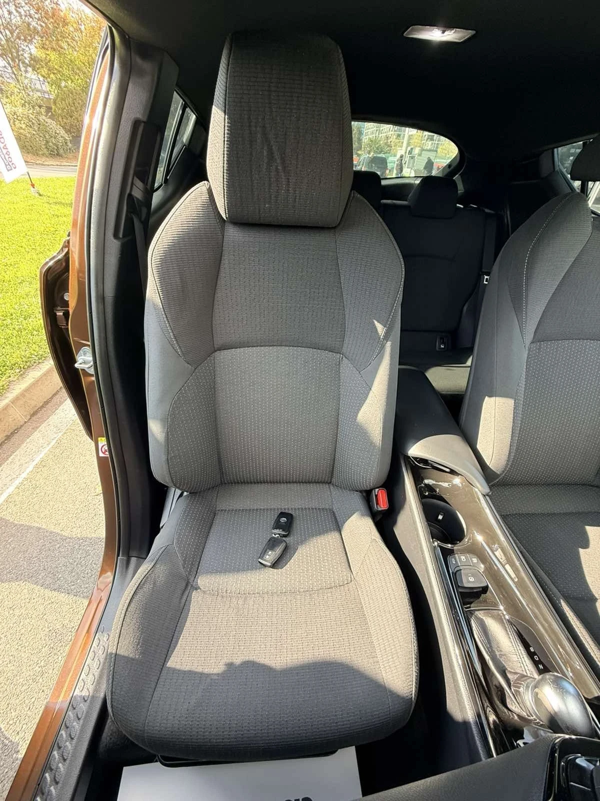 Toyota C-HR HYBRID 99000KM | Mobile.bg � ����������� 9