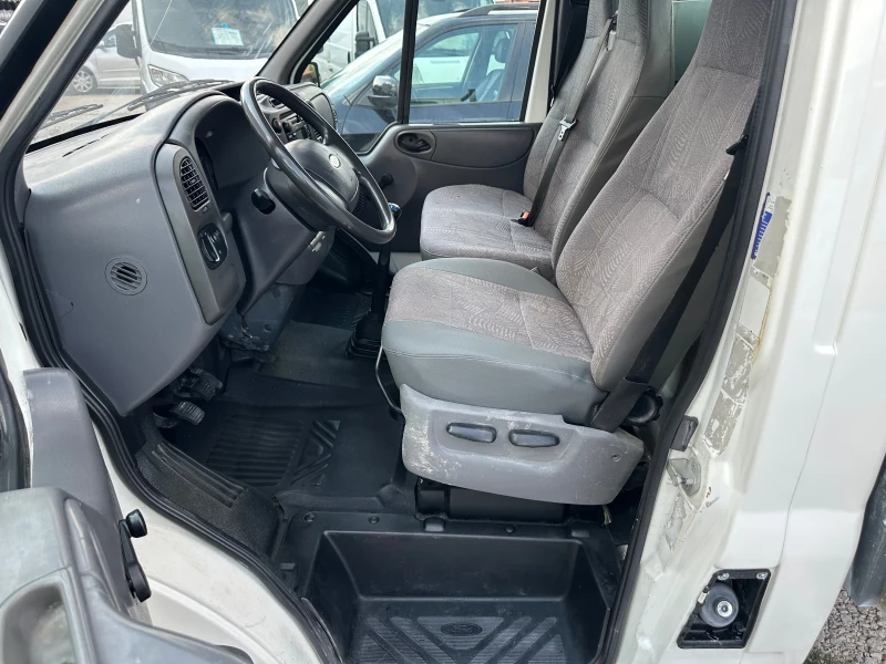 Ford Transit 2.4ITALIA, снимка 12 - Бусове и автобуси - 51702378