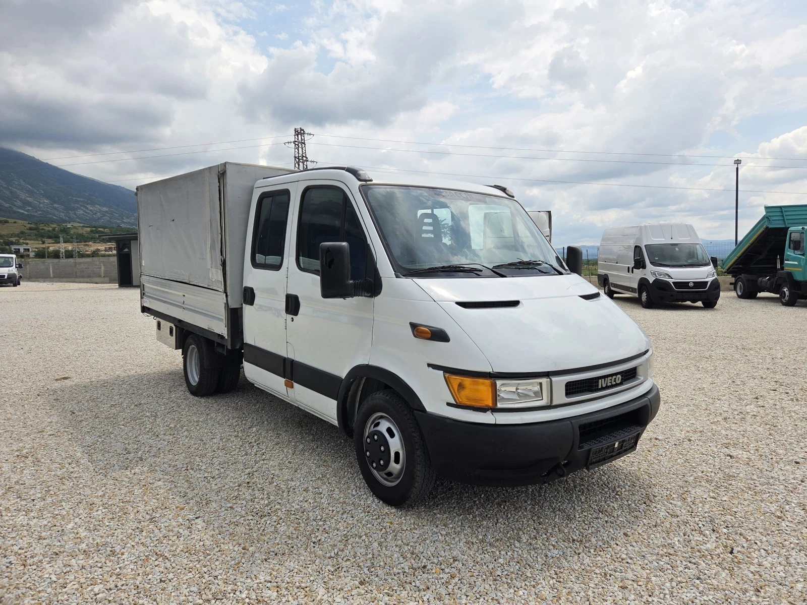 Iveco Daily 6+ 1, снимка 2 - Бусове и автобуси - 54942122