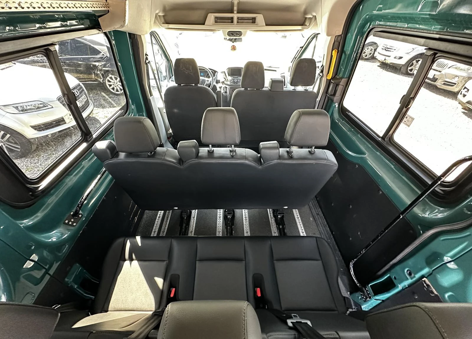 Ford Transit 2.0TDCI 131HP 8+ 1 NAVI CAMERA EU6D, снимка 10 - Бусове и автобуси - 56004605