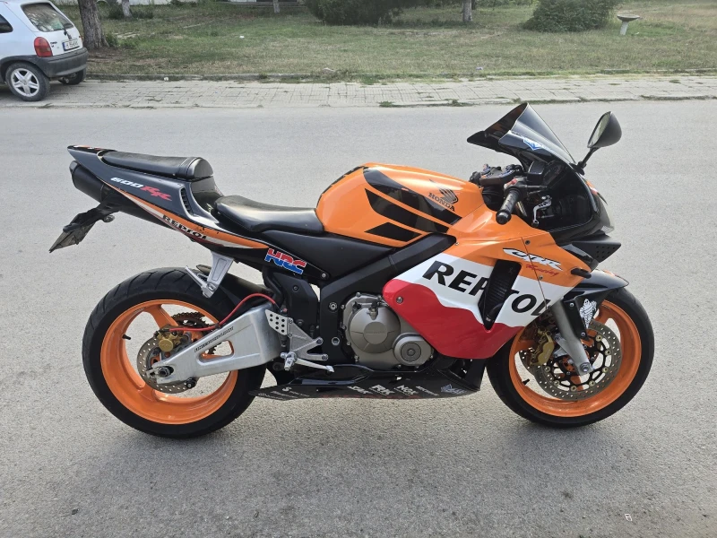 Honda Cbr 600RR, снимка 3 - Мотоциклети и мототехника - 53577342