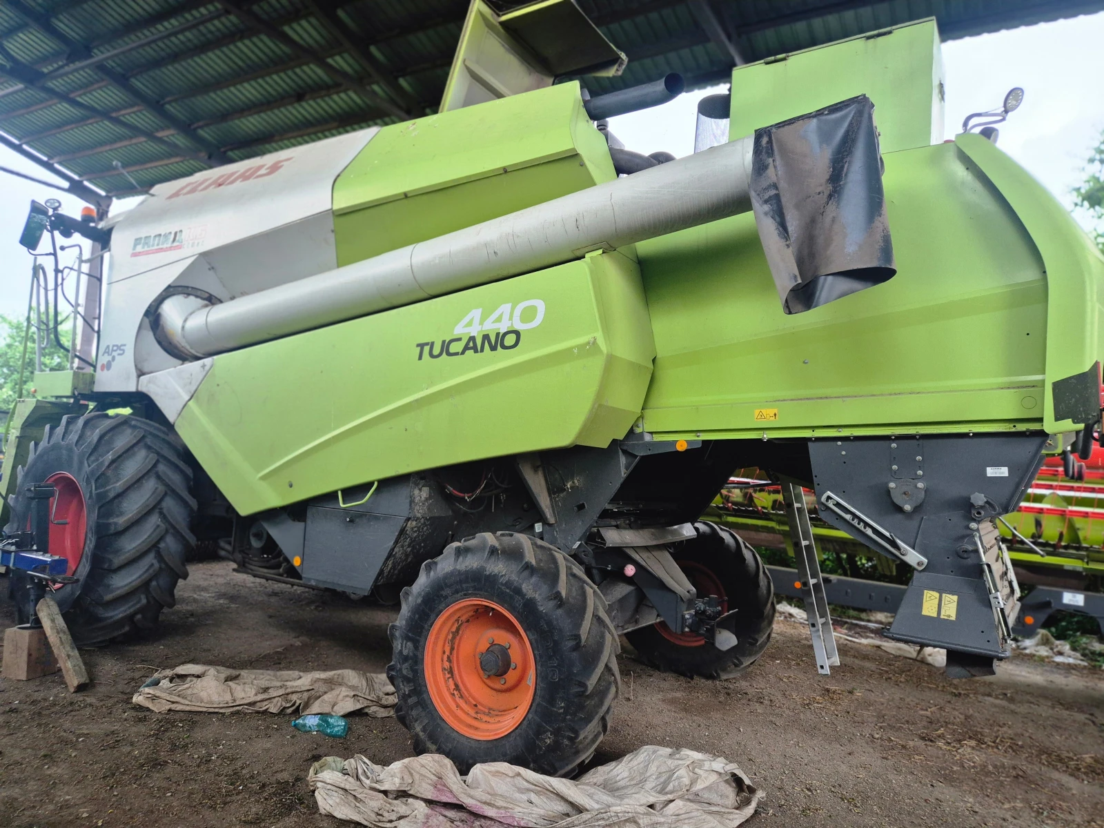Комбайн Claas TUCANO 440 - изображение 4