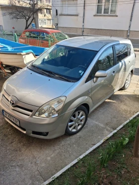 Toyota Corolla verso, снимка 1