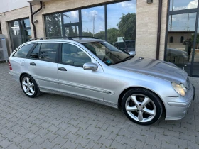 Mercedes-Benz 220 C-класа, снимка 2