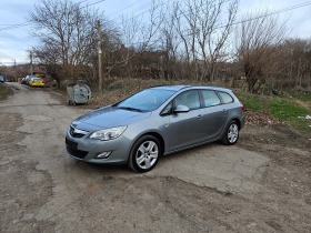 Opel Astra 1.4i 100к.с., снимка 3 - Автомобили и джипове - 44436225