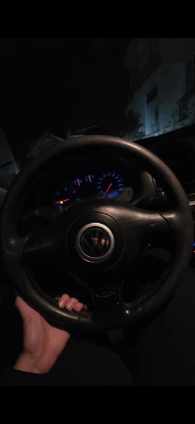 VW Golf | Mobile.bg    6