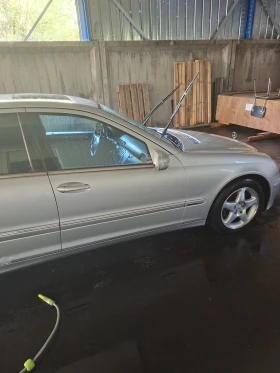 Mercedes-Benz C 220 - 3500 € / 6845.40 лв. - 13206981 2