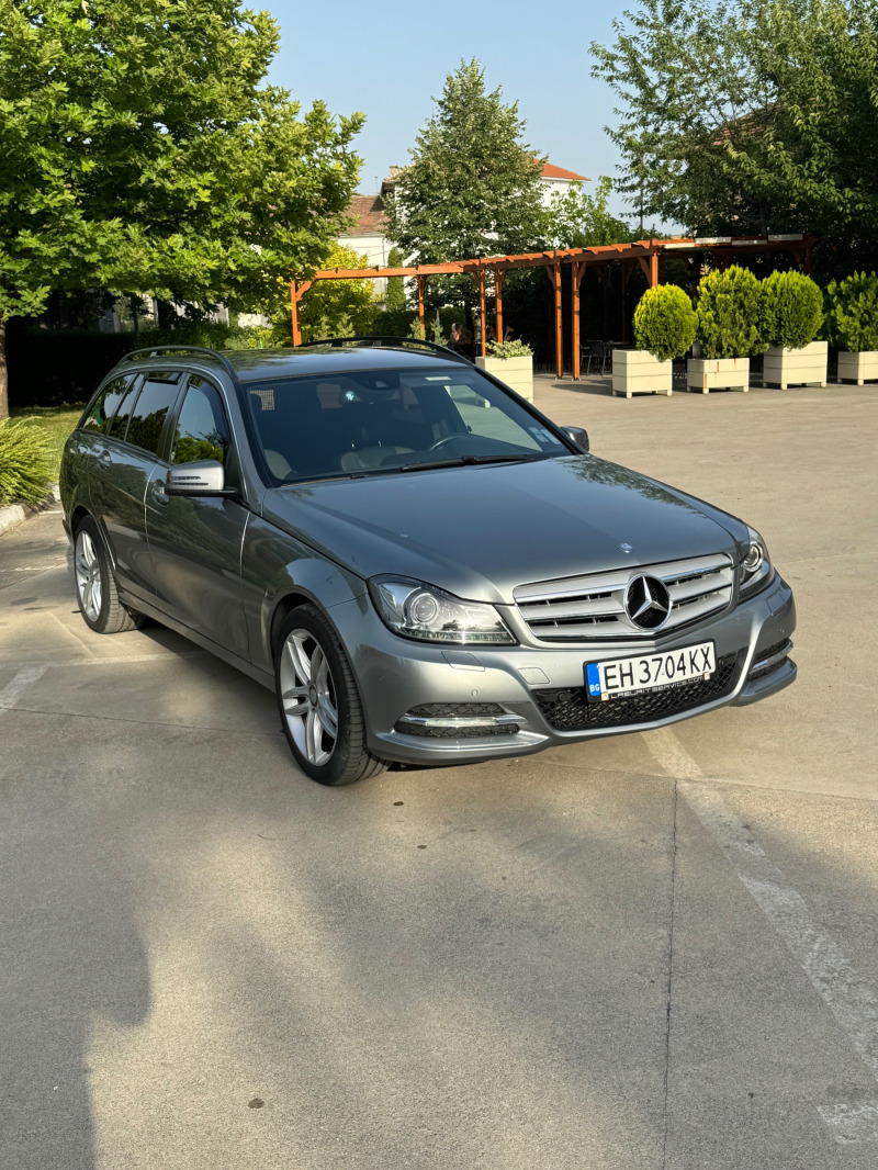 Mercedes-Benz C 220 CDI, снимка 1 - Автомобили и джипове - 46310562
