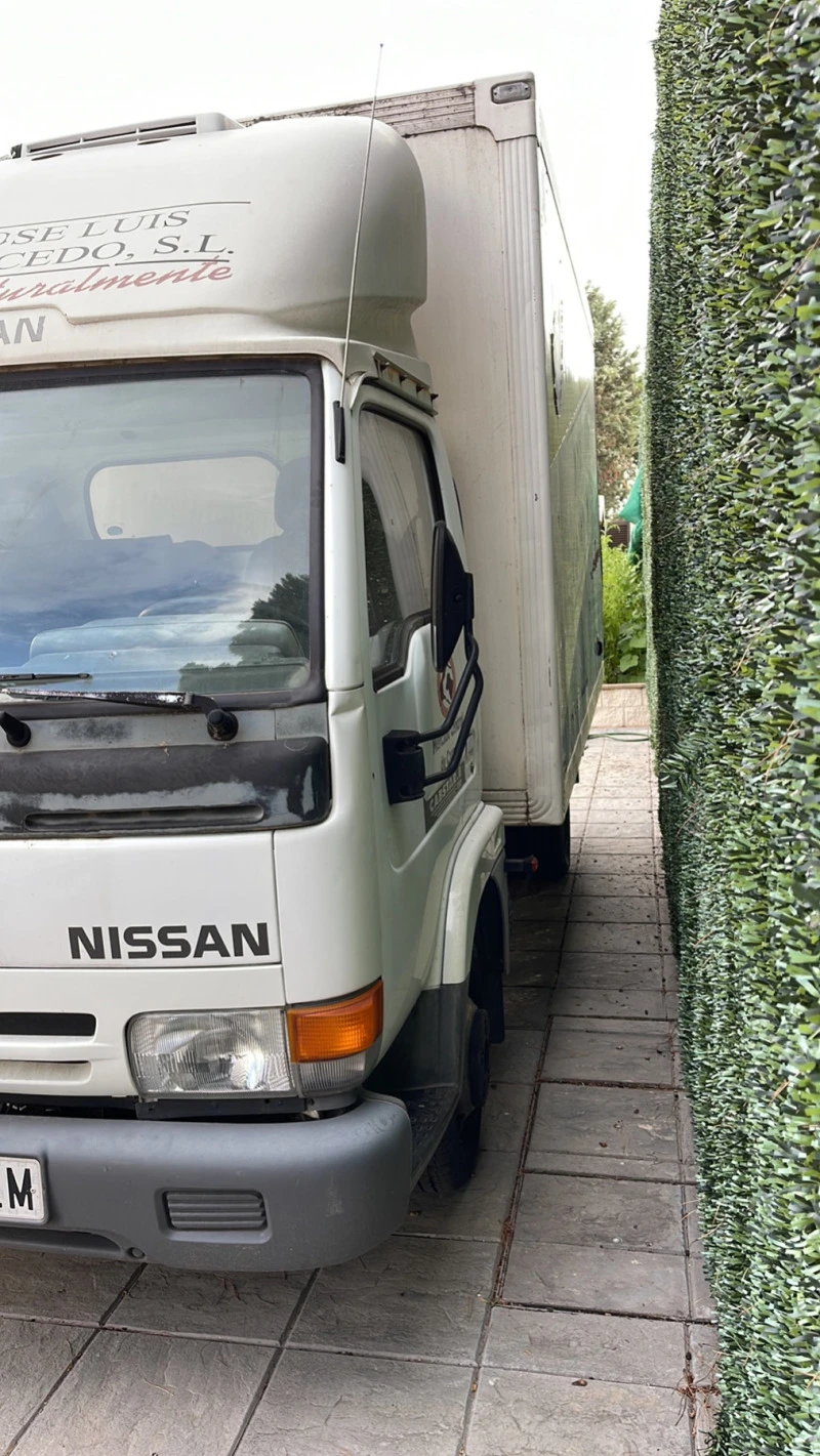 Nissan Kubistar Хладилно, снимка 2 - Автомобили и джипове - 46625809