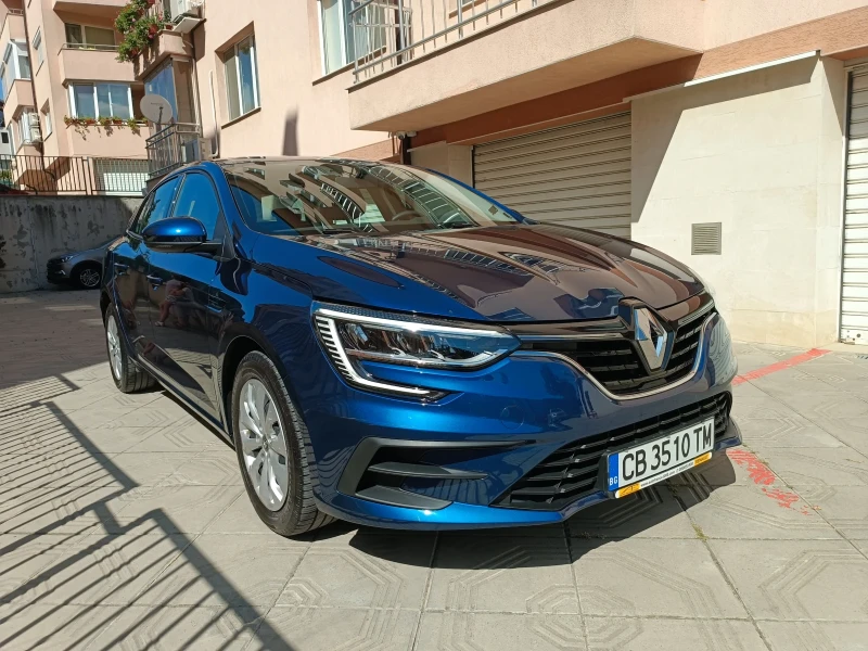 Renault Megane, снимка 1 - Автомобили и джипове - 47558772