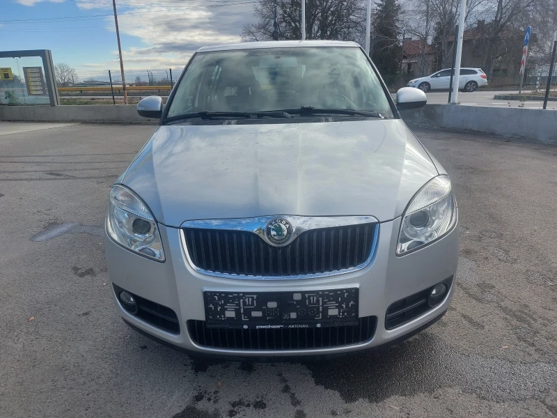 Skoda Fabia 1.4 бензин , снимка 3 - Автомобили и джипове - 48547493