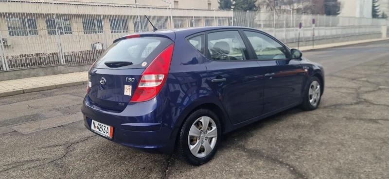 Hyundai I30 1, 6CRDI, КЛИМАТРО, снимка 3 - Автомобили и джипове - 48590909