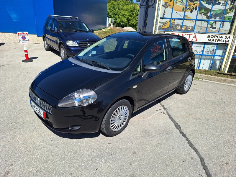 Fiat Punto 1.2i Grande punto, снимка 7 - Автомобили и джипове - 51519083