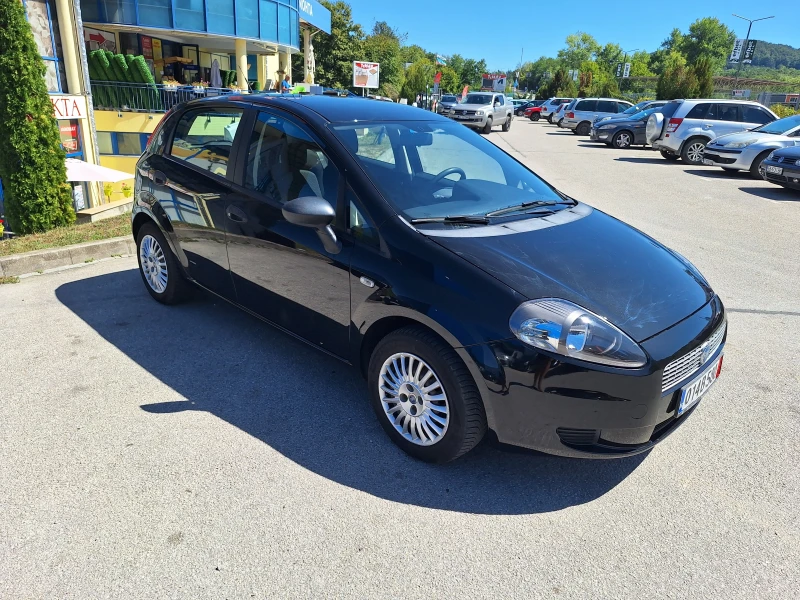 Fiat Punto 1.2i Grande punto, снимка 4 - Автомобили и джипове - 51519083