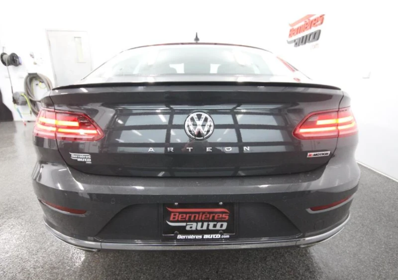 VW Arteon R-LINE* ПОДГРЕВ* КАМЕРА* 360, снимка 6 - Автомобили и джипове - 52381282