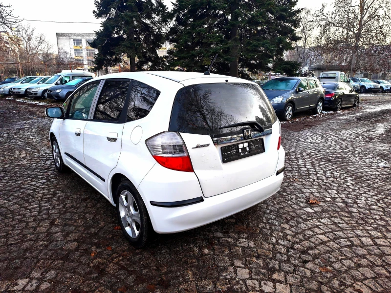 Honda Jazz 1.4i-АВТОМАТИК, снимка 7 - Автомобили и джипове - 52914758