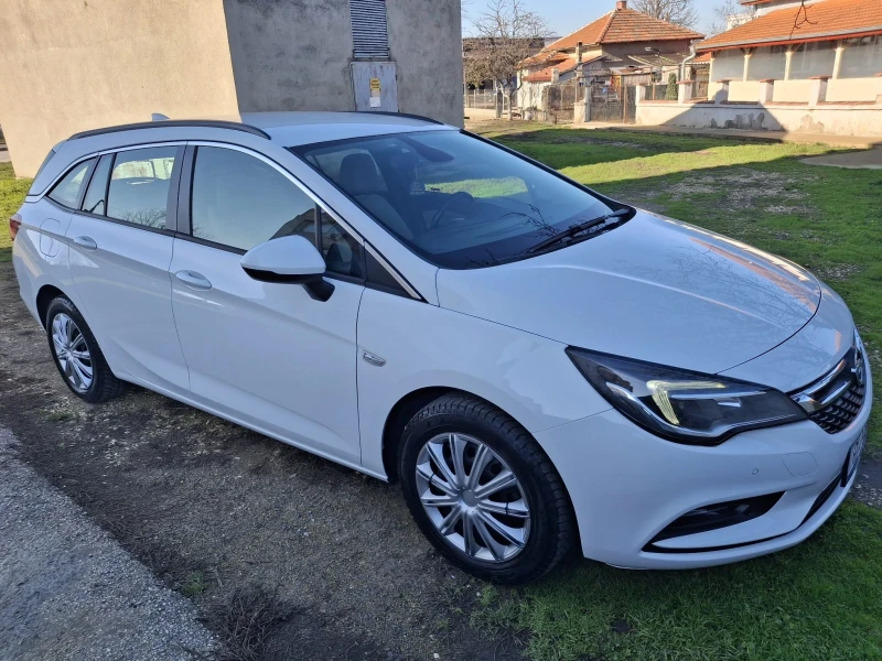 Opel Astra, снимка 6 - Автомобили и джипове - 52919600