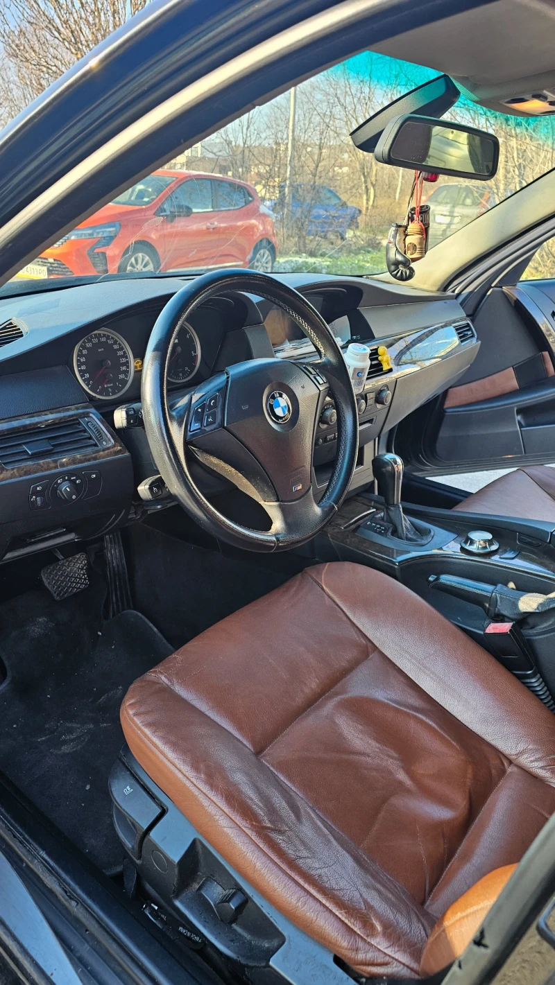 BMW 530, снимка 15 - Автомобили и джипове - 53134859