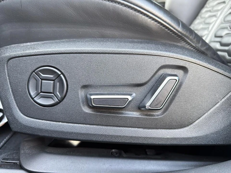 Audi Rs6 Avant* 4.0T* quattro* АвтоКредит* (ЦЕНА ДО БГ), снимка 9 - Автомобили и джипове - 53160029