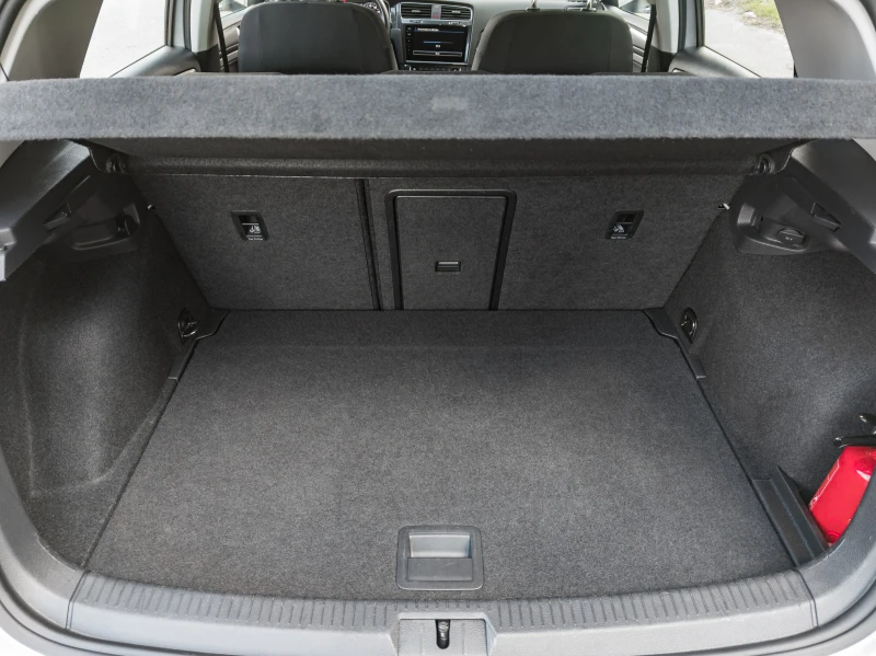 VW Golf, снимка 8 - Автомобили и джипове - 53295892